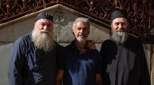 Mel Gibson, în pelerinaj la Muntele Athos: „Nu am simţit niciodată o legătură atât de profundă cu Dumnezeu”