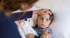Cum reacționăm dacă copilul nostru face febră? Răspunsul doctorului Mihai Craiu