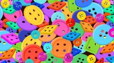 Ai un IQ peste medie dacă rezolvi acest test. Poți găsi zarul ascuns printre nasturii din imagine în doar 9 secunde?