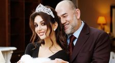Miss Moscova, momente dramatice după divorțul de fostul rege al Malaysiei: se teme pentru viața ei și a copilului