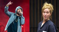Fosta soție a lui Eminem, Kim Scott, dată în urmărire după ce a lipsit de la procesul în care e acuzată că a condus în stare de ebrietate și a provocat un accident auto, după care a fugit de la fața locului
