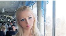 Cum arată acum femeia care a fost comparată cu păpușa Barbie în urmă cu 8 ani