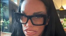 „Arăți ca un extraterestru!”. Și-a făcut o nouă intervenție estetică, iar fanii sunt complet dezgustați! Ipostaza șocantă în care s-a afișat recent Katie Price