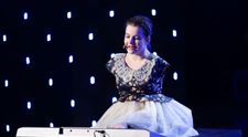 Ce face și cum arată acum Lorelai Moșneguțu, câștigătoarea Românii au Talent 2017