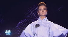 Beatrice a reușit să îi ridice pe toți în picioare cu interpretarea ei. Tânăra a impresionat cu vocea sa