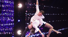 Românii au talent, 24 martie 2023: Olga și Sasha, un moment de acrobație plin de emoție: 