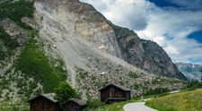 (P) Tot ce știai despre alunecările de teren și ar putea fi complet greșit. Cum te aperi de dezastrele naturale