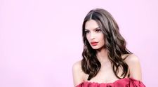 Emily Ratajkowski, daune de 150.000 de dolari pentru o postare pe contul de Instagram