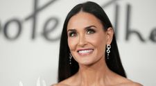 Ireal cum arată Demi Moore la 61 de ani! Actrița fascinează cu chipul ei veșnic tânăr