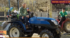 Imagini cu totul speciale cu Dragoș Bucur și Dana Nălbaru la țară! Cum trăiesc alături de copii