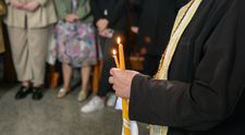 Un preot din Maramureș a ajuns cu mâna ruptă, după o bătaie desfășurată la o nuntă. Totul s-a întâmplat în fața invitaților. De la ce a început conflictul: „Mai rău nu se poate...”