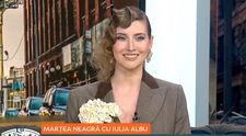 Marțea Neagră cu Iulia Albu! Ce spune criticul de modă despre felul în care se pozează vedetele în Maldive