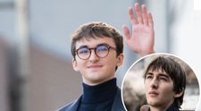 FOTO Bran Stark din Urzeala tronurilor, pe străzile din București. Ce face actorul englez în România
