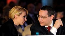 Prima poză cu Maria, fetița adoptată de Victor Ponta și Daciana Sârbu