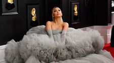 Ariana Grande, abdomen de fier și look impecabil. E singura vedetă care arată perfect după sală?