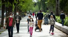 Cum să te comporți politicos cu oamenii care încalcă regulile de distanțare socială, potrivit specialiștilor