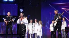 Românii au talent 2021: Eugenia Nicolae i-a cucerit pe jurați cu un moment de folclor, cântat într-un stil original