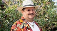 Mihai Bobonete, romantic cu soția la plajă. Imaginea care i-a emoționat pe fani