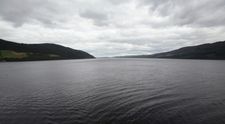 Monstrul din Loch Ness, surprins din nou în apele lacului scoțian! Verdictul vânătorului Eoin O'Faodhagain: ”Nu poate fi decât bestia”