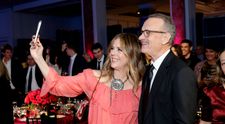 Rita Wilson a dezvăluit care este secretul căsniciei de peste 38 de ani cu Tom Hanks: „Acolo descarci totul”