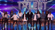 Simon Cowell nu a parut prea impresionat sa ii vada, insa ce au facut ei pe scena va ramane in amintirea publicului