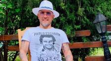 Mama lui Costel Corduneanu a căzut din picioare, în momentul în care trupul neînsuflețit al fiului ei a fost adus la priveghi. Sute de oameni i-au adus un ultim omagiu până acum