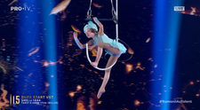 Românii au talent, 15 mai 2026, a doua semifinală LIVE. Anastasia Horbatsevych a sfidat gravitația într-un număr impresionant și i-a hipnotizat pe jurați: „Am vrut să îți mai dau un Golden Buzz”