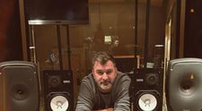 Românul Șerban Cazan semnează producția muzicală pentru RITA ORA și Fatboy Slim și lucrează la noul album