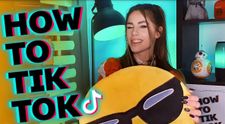La How To TikTok afli cum faci cele mai tari poze, dar vezi și cu ce TikTok au cucerit Alexia Eram și Mario Fresh internetul
