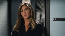 Jennifer Aniston, în lacrimi după o seară cu prietenii la restaurant! Paparazzi au surprins momentul