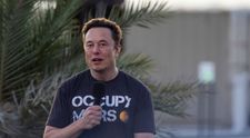 Un român oferă 10.000 de euro dacă cineva îi poate confirma că Elon Musk a fost în România