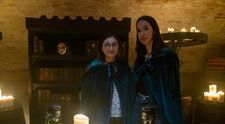 „Hai să omorâm!”. Ines și Alexa, crimă neașteptată la Trădătorii! Cine este cel pe care l-au ales să „moară” în ediția de miercuri, 26 noiembrie 2025