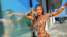 A neglijat o bombă sexy în favoarea jocurilor video. Ipostazele fierbinți cu Ruby Mae sunt amintire pentru Dele Alli