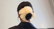 Celebra artistă, care a făcut ravagii pe scenă în urmă cu doar câțiva ani, a anunțat că este însărcinată pentru prima oară și logodită. După ce a dispărut din lumina reflectoarelor, a revenit cu vestea cea mare: „În dragoste suntem noi”