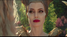 Angelina Jolie 