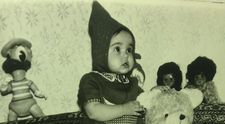 Era o fetita simpatica, iar acum a devenit una dintre cele mai sexy vedete din Romania. O recunosti?
