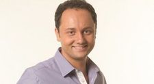Sotia si fiul lui Ioan Luchian Mihalea, in premiera la 