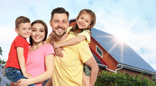 Românii ar putea face economii majore la facturi cu ajutorul energiei solare. Care este situația panourilor fotovoltaice