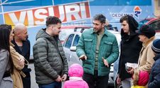 Cinci copii au rămas în grija bunicii, după ce mama lor s-a stins din viață: Mi-e dor de mami