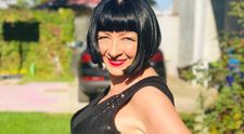 Neti Sandu, aproape neschimbată de 20 de ani. Cum arăta vedeta în adolescență și la începuturile carierei