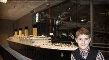 Adolescentul cu autism care a construit cea mai mare replică din lume a Titanicului. A folosit peste 56 000 de piese LEGO