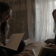 Povestea familiei Răceală din Bragadiru. Mama își crește singură fiica, deoarece tatăl nu a vrut să o recunoască „Nu s-a prezentat la opt înfățișări” (3)