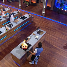 Chef Florin Dumitrescu face o demonstrație incendiară, în platoul MasterChef. Gătește, la foc deschis, o rețetă simplă, dar spectaculoasă wagyu și cunopidă arsă „Mi s-a părut ceva inedit” (1)