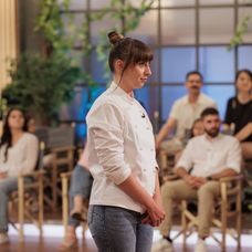 Finala MasterChef România, 16 decembrie 2025. Se dă startul primei degustări. Deși preparatele arată bine, finaliștii nu au făcut cele mai inspirate combinații „Fix ce îmi era frică aia s-a întâm (4)