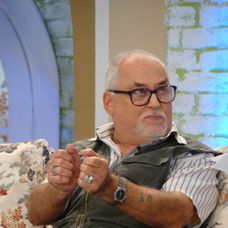 Despre sinuciderea Madalinei Manole