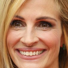 Julia Roberts