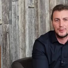 Marian Godina 