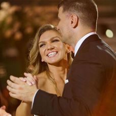 Simona Halep și Toni Iuruc dansează la petrecerea organizată de familie după cununia civilă din 2021
