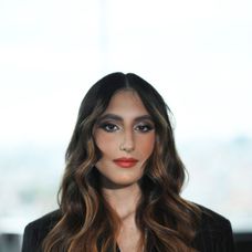 Butterfly balayage