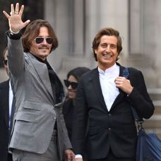 Un intrus a dat buzna în casa lui Johnny Depp ca să facă un duș. Reacția poliției